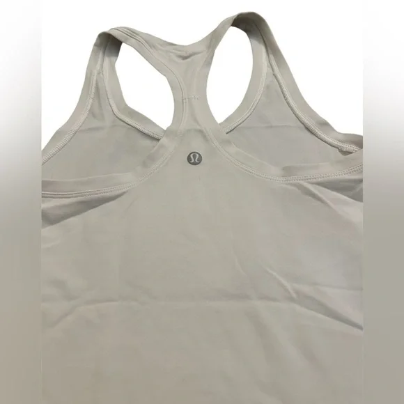 Lululemon White Size 4 Align Tank Hip Length Racerback - Picture 3 of 6